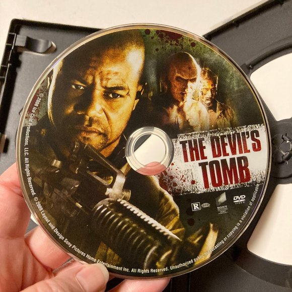 The Devil's Tomb DVD - Jason Connery, Cuba Gooding Jr., Ron Perlman - Picture 4 of 5